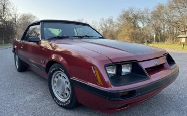 Ford-mustang-1986-red