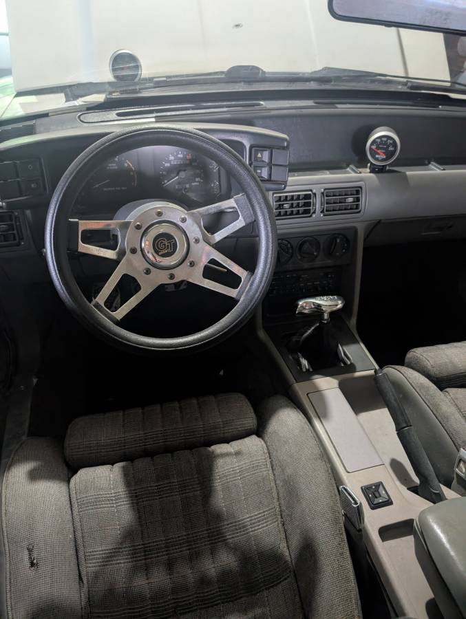Ford-mustang-1987-4