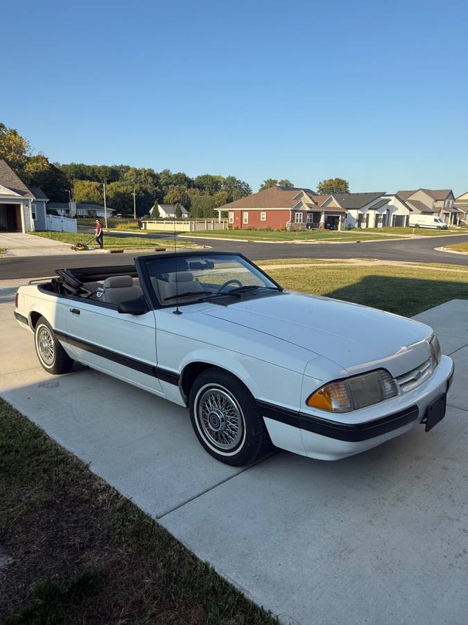 Ford-mustang-1988