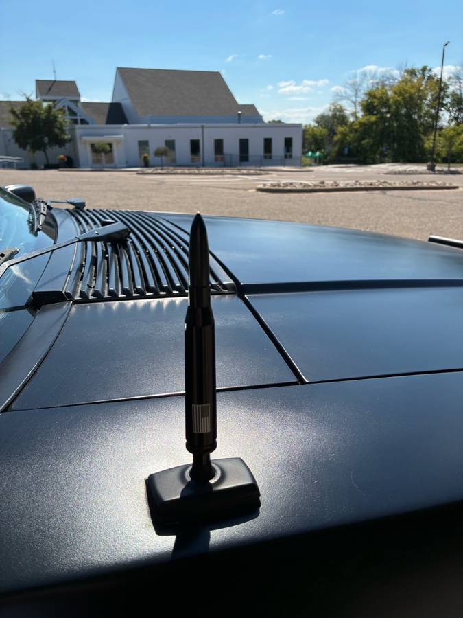 Ford-mustang-1988-black-13