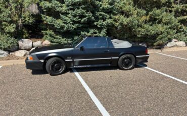 Ford-mustang-1988-black-17