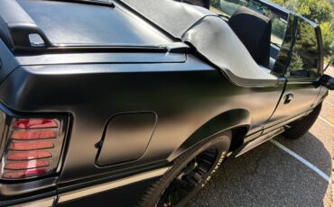 Ford-mustang-1988-black-19