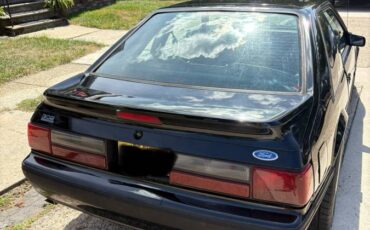 Ford-mustang-1988-black-3