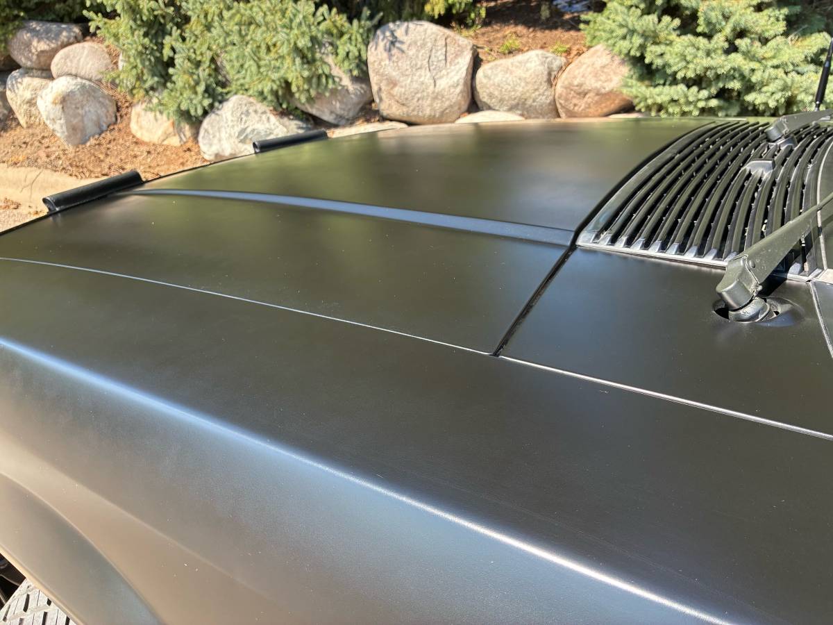 Ford-mustang-1988-black-9