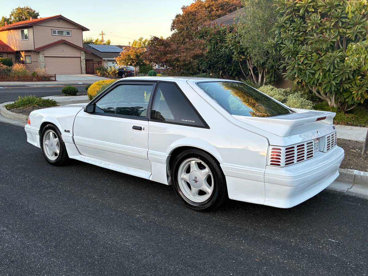Ford-mustang-1991-3