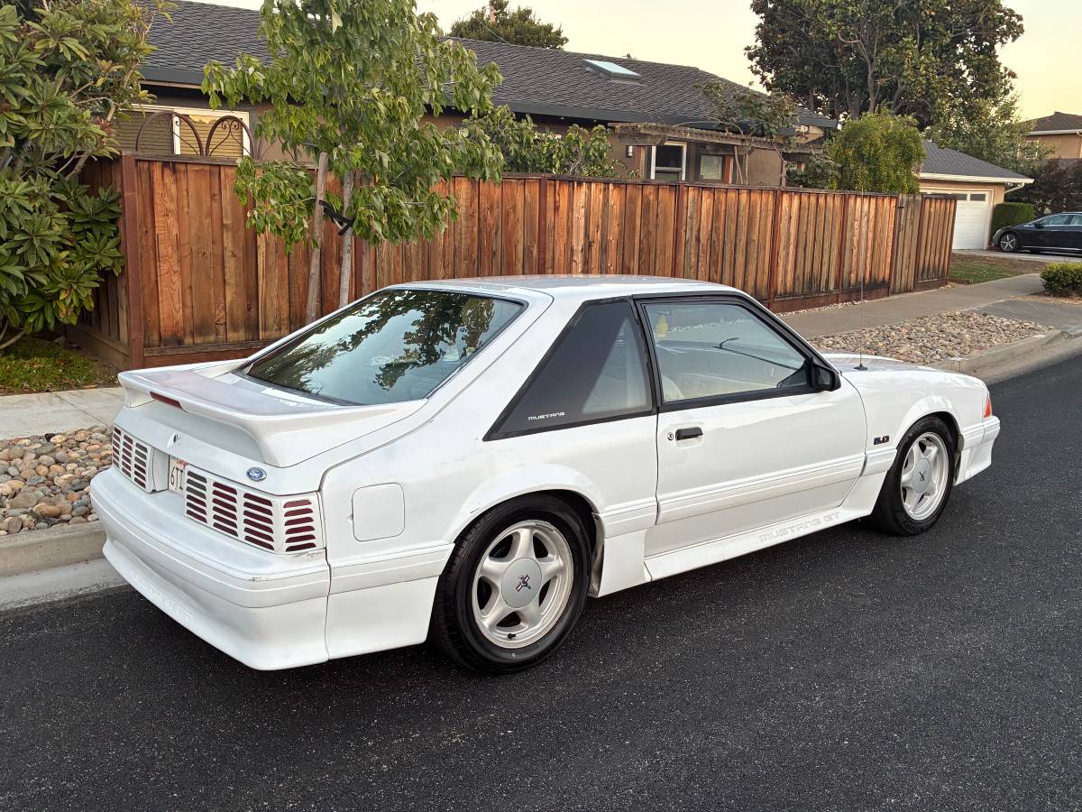 Ford-mustang-1991-5