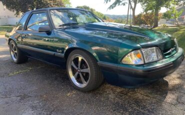 Ford-mustang-1991-green