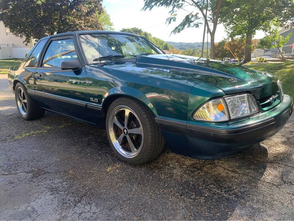 Ford-mustang-1991-green