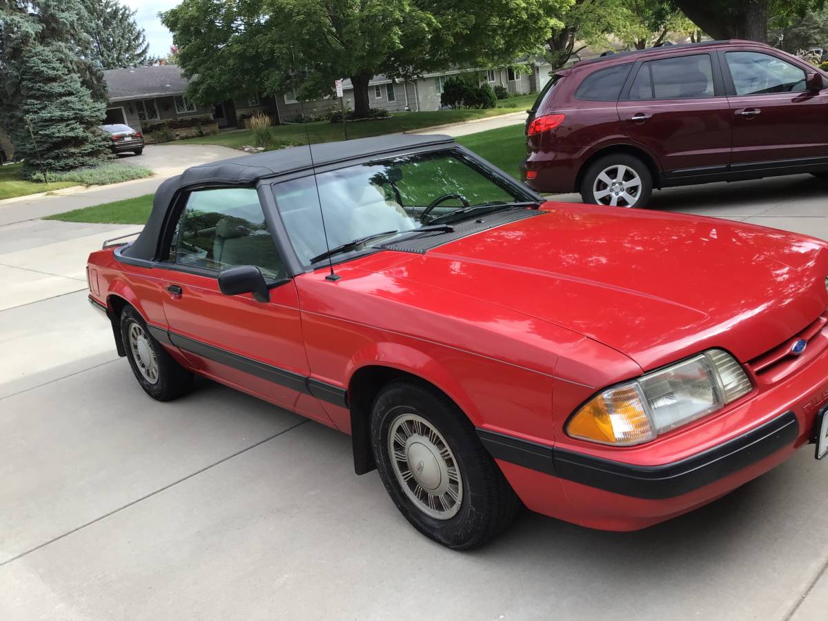 Ford-mustang-1991-red-8