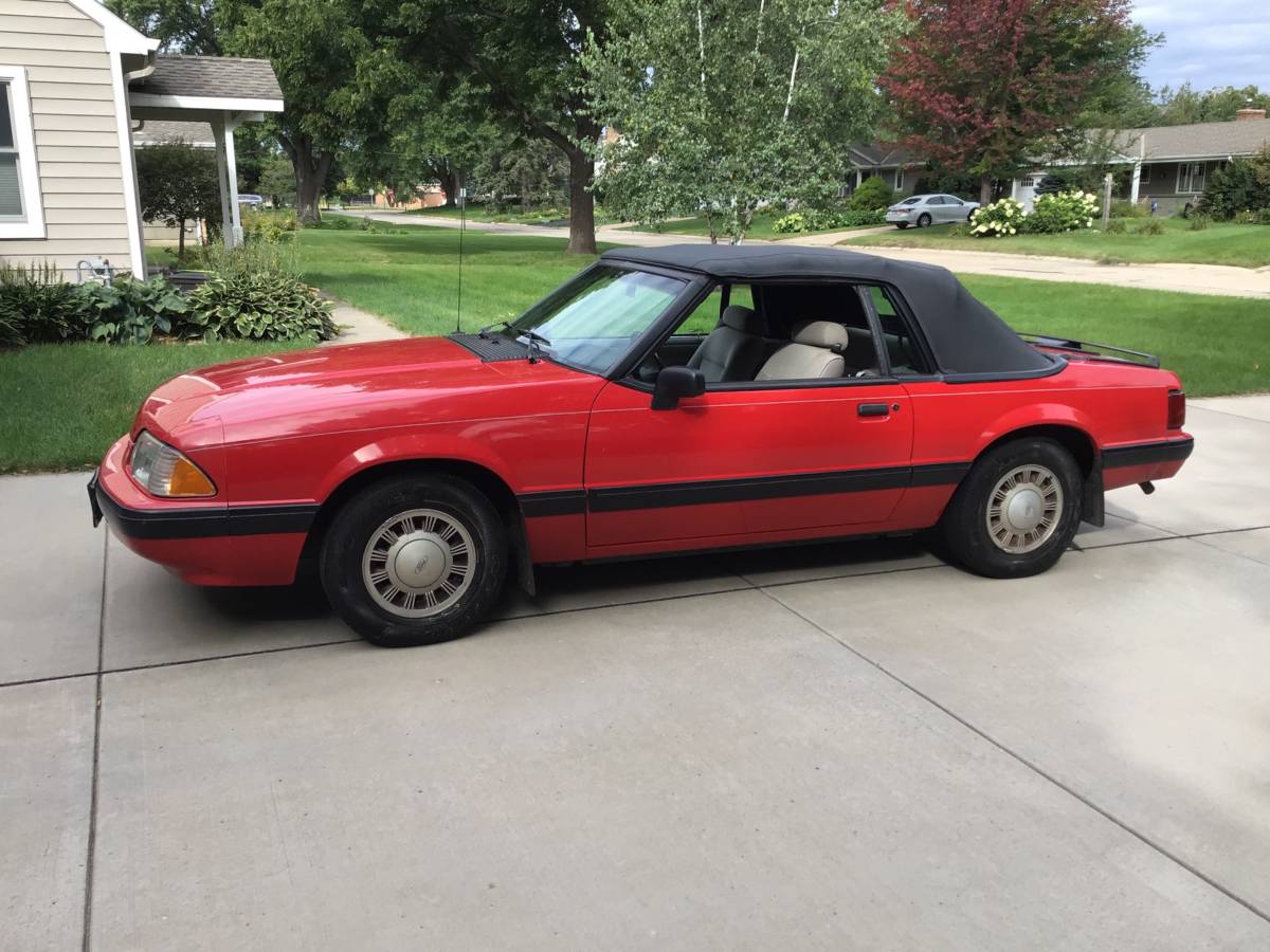 Ford-mustang-1991-red-9