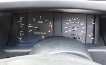 Ford-mustang-1991-white-13