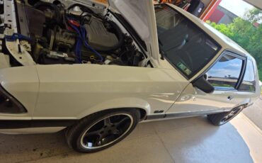Ford-mustang-1991-white-9