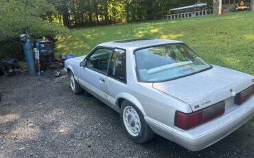 Ford-mustang-1992-1