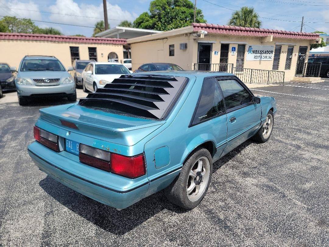 Ford-mustang-1993-1