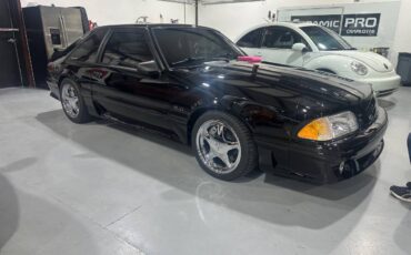 Ford-mustang-1993