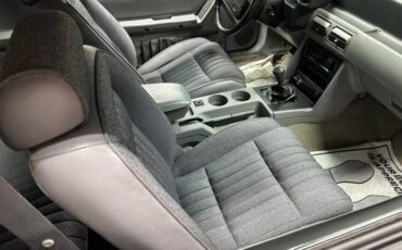 Ford-mustang-1993-3