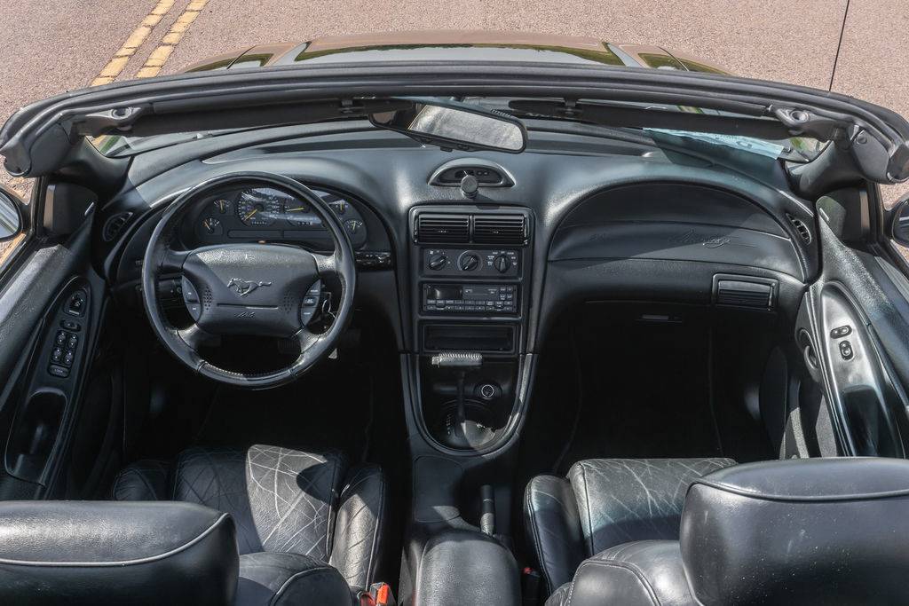 Ford-mustang-1995-black-18
