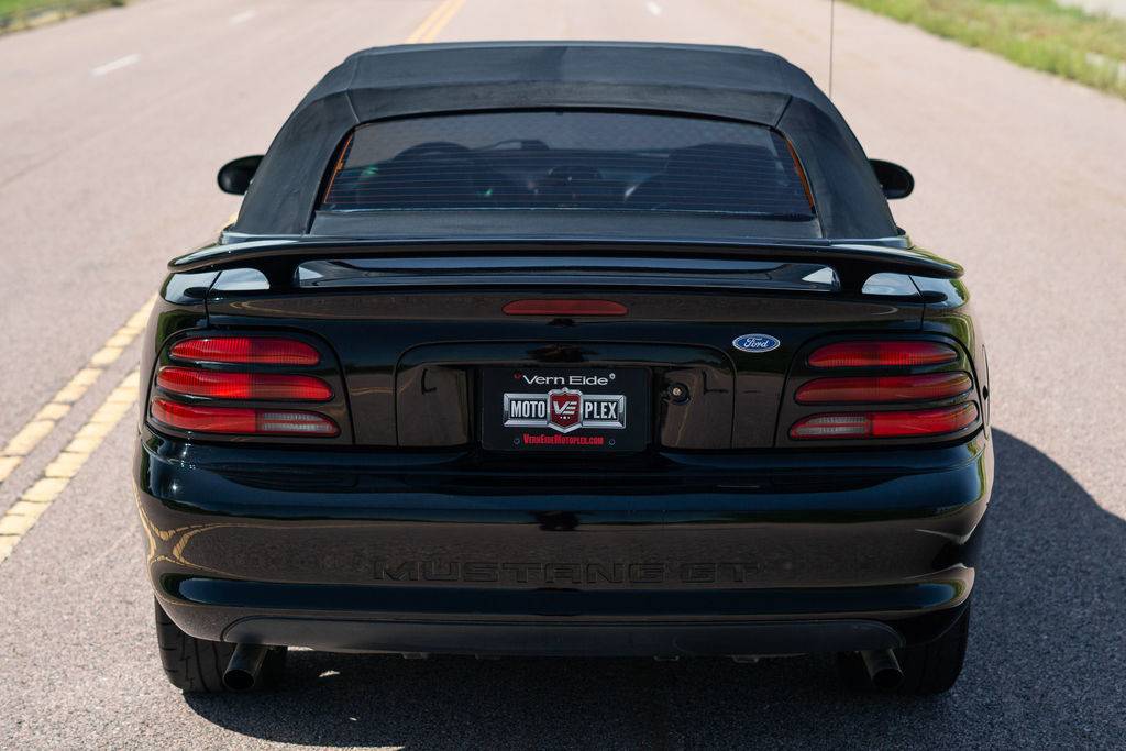 Ford-mustang-1995-black-35