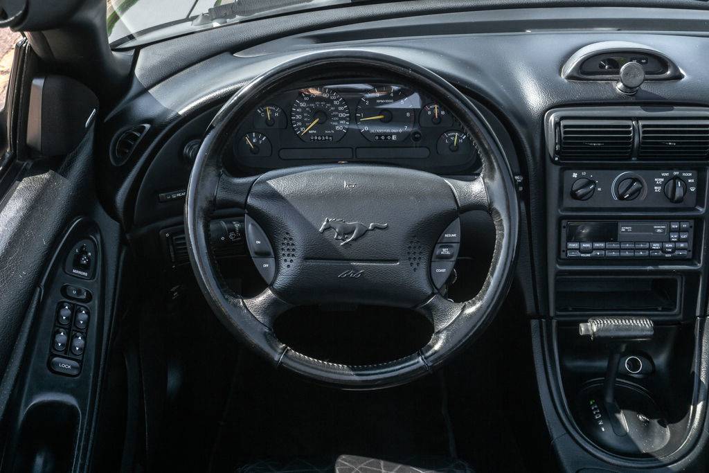 Ford-mustang-1995-black-47