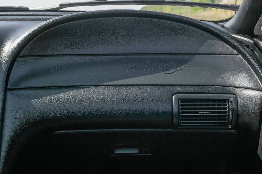 Ford-mustang-1995-black-9