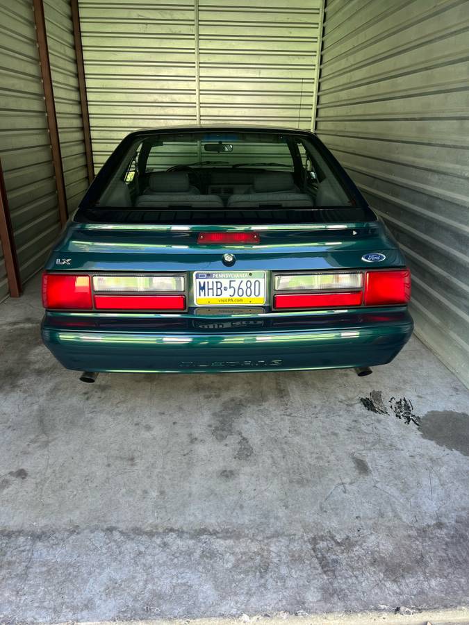 Ford-mustang-5.0-1992-green-1