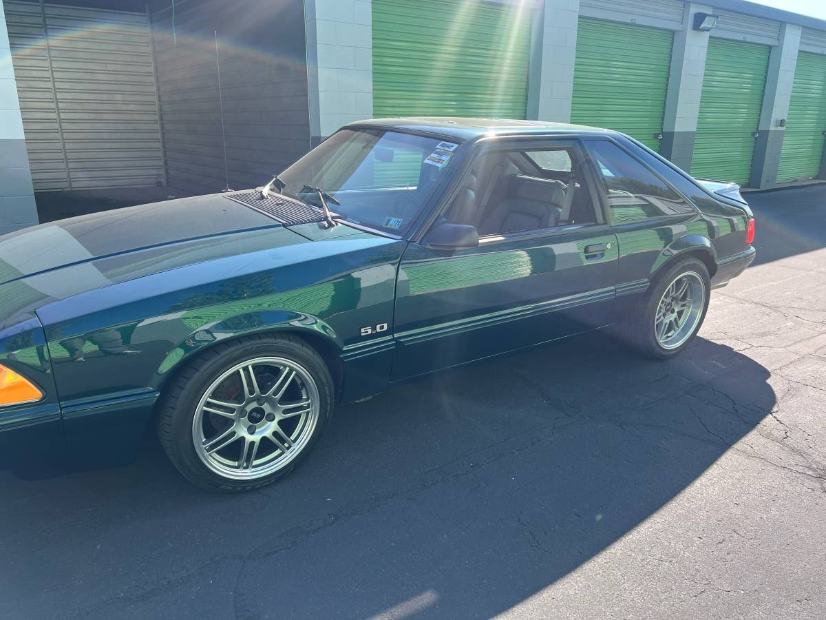Ford-mustang-5.0-1992-green-2