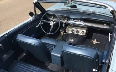 Ford-mustang-convertible-1965-2
