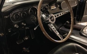 Ford-mustang-convertible-1965-3