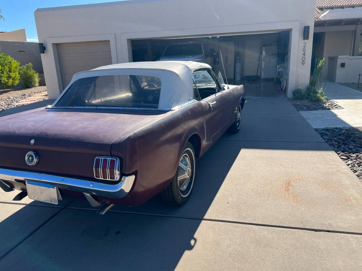 Ford-mustang-convertible-1965-custom-5
