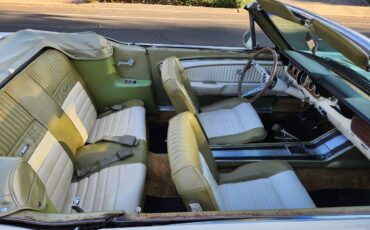 Ford-mustang-convertible-1966-17