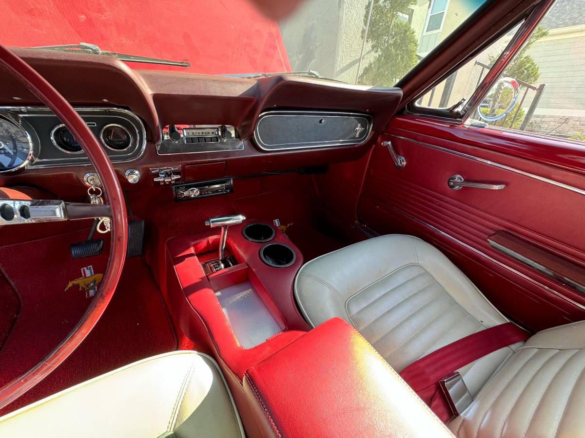 Ford-mustang-convertible-1966-red-1