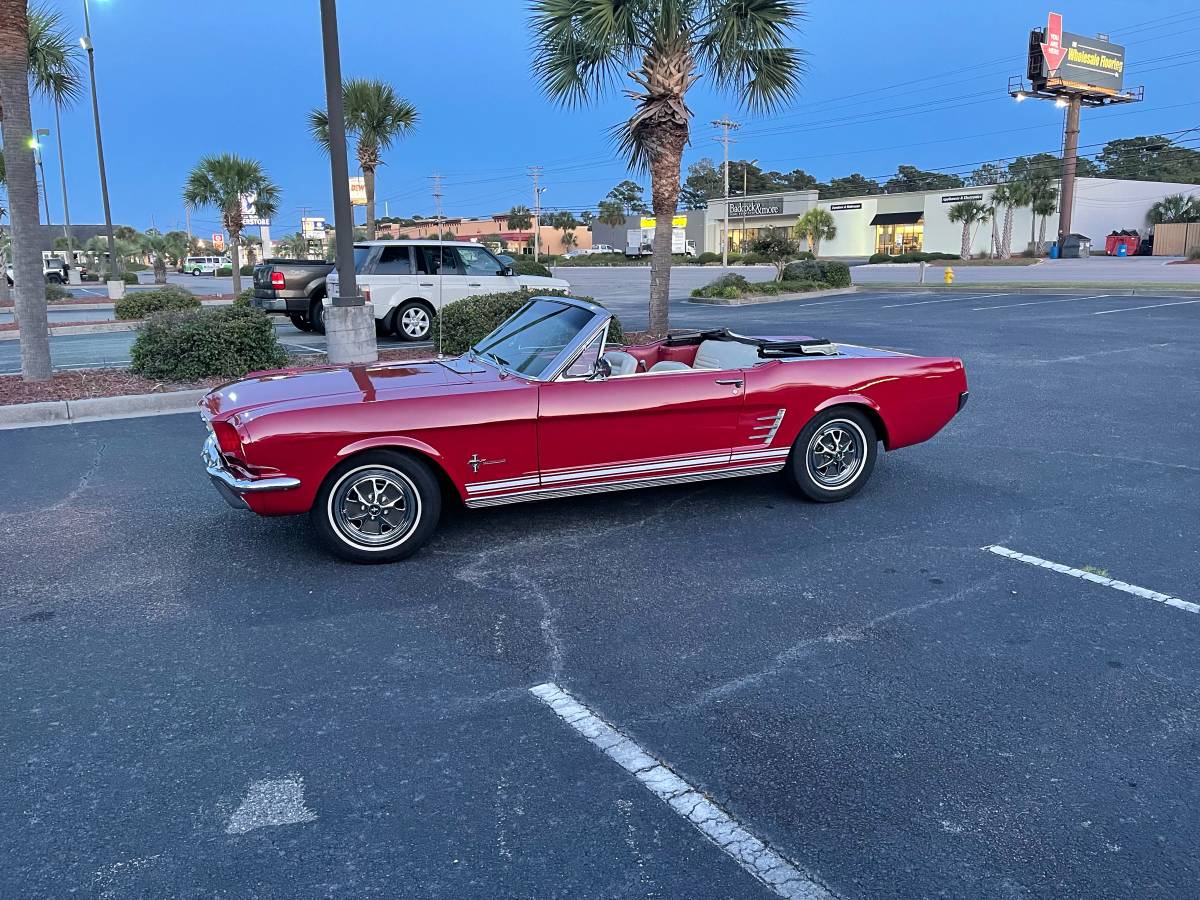 Ford-mustang-convertible-1966-red-12