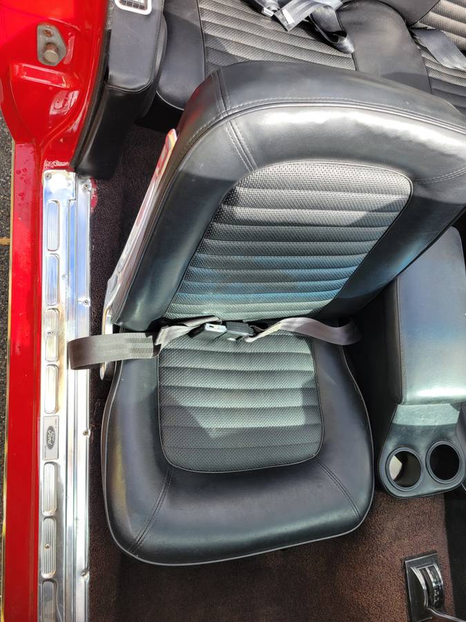 Ford-mustang-convertible-1966-red-16