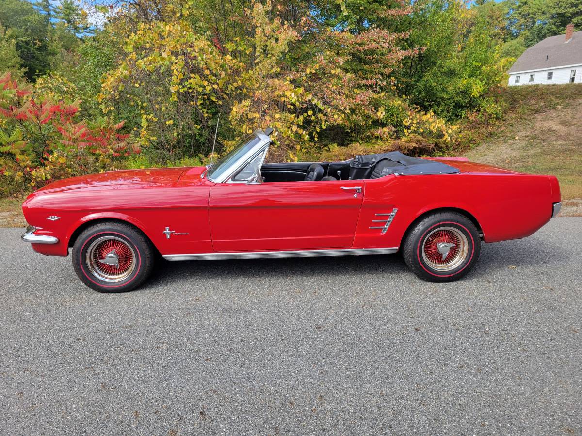Ford-mustang-convertible-1966-red-2