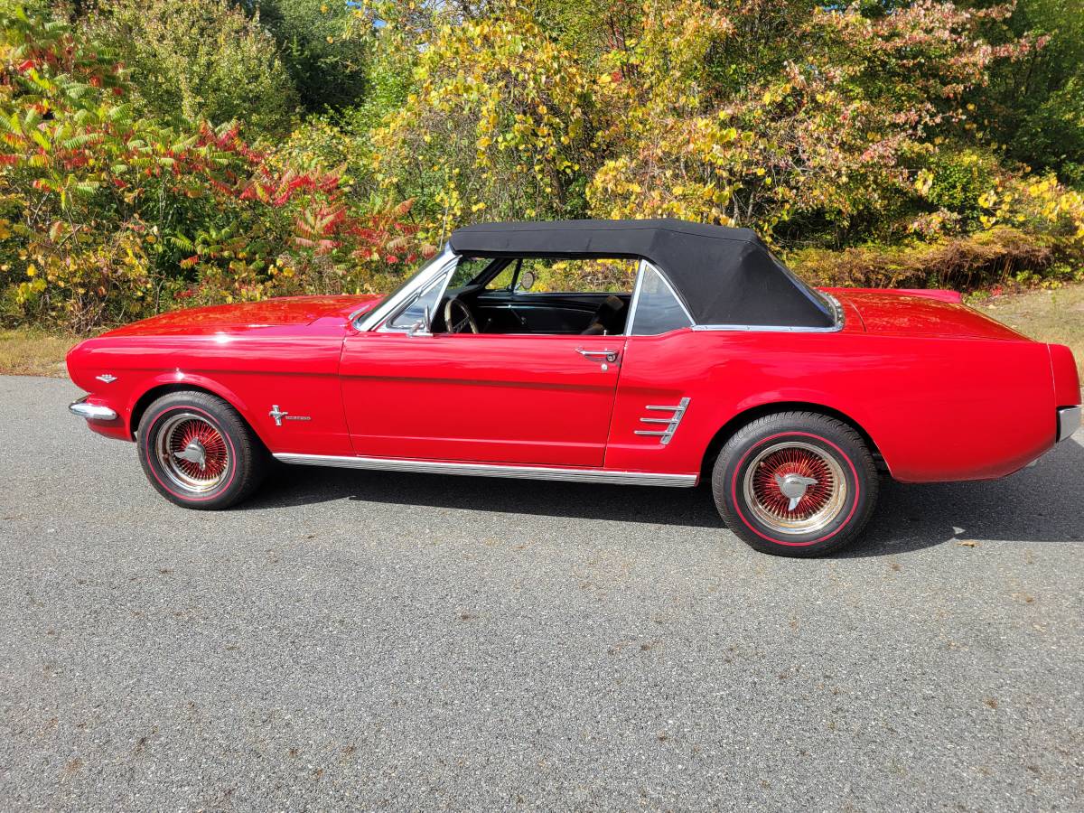 Ford-mustang-convertible-1966-red-4