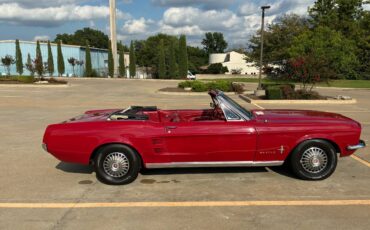 Ford-mustang-convertible-1967-red-1