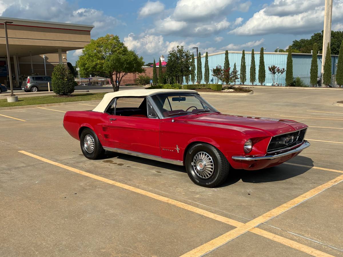 Ford-mustang-convertible-1967-red-10