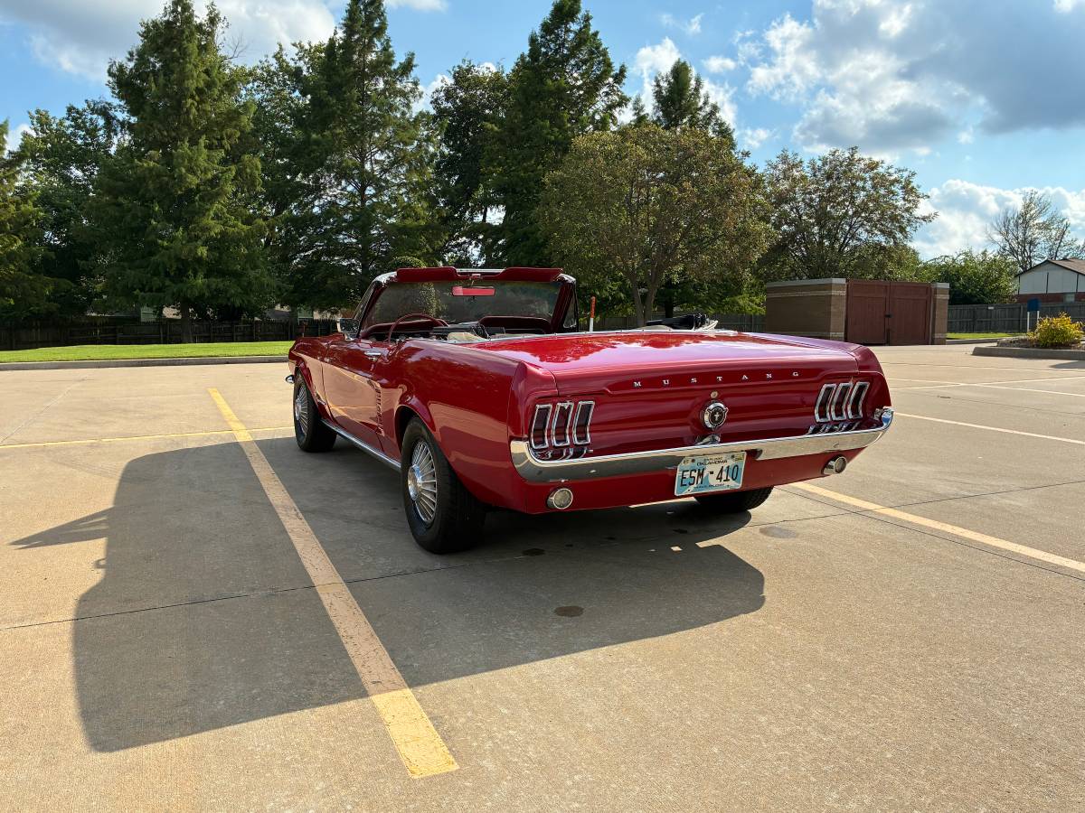 Ford-mustang-convertible-1967-red-2