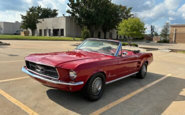 Ford-mustang-convertible-1967-red
