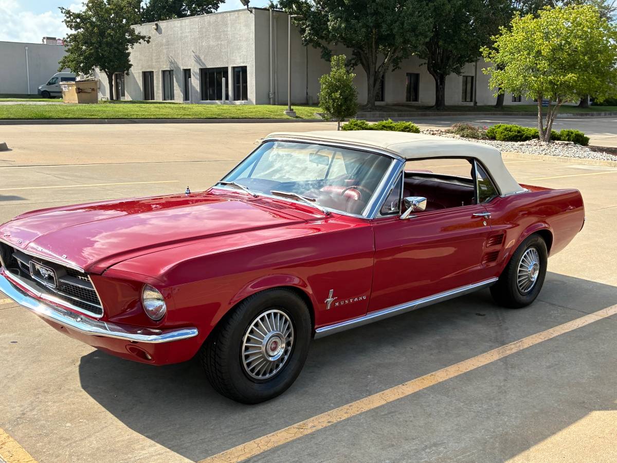 Ford-mustang-convertible-1967-red-7