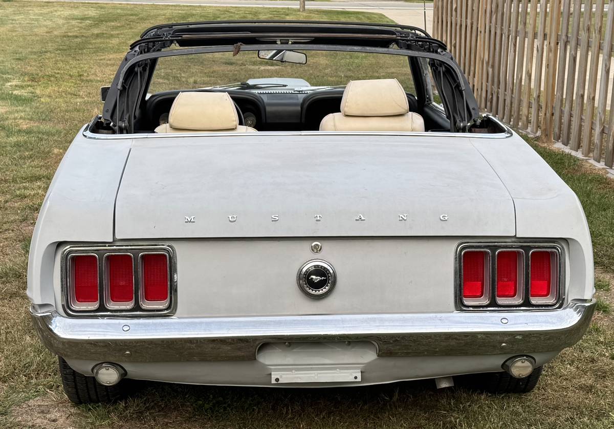 Ford-mustang-convertible-1970-2