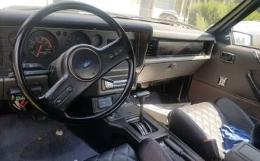 Ford-mustang-convertible-1986-blue-1