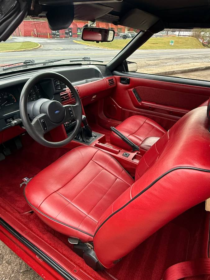 Ford-mustang-convertible-1987-red-4