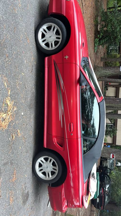 Ford-mustang-convertible-1994-red-1