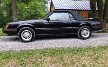 Ford-mustang-convertible-glx-1983-black-2