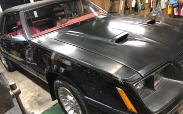 Ford-mustang-convertible-glx-1983-black-7