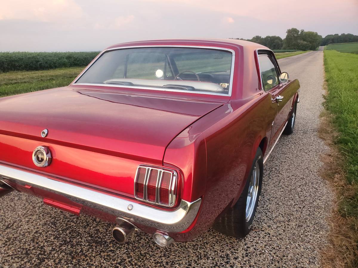 Ford-mustang-coup-1965-red-10