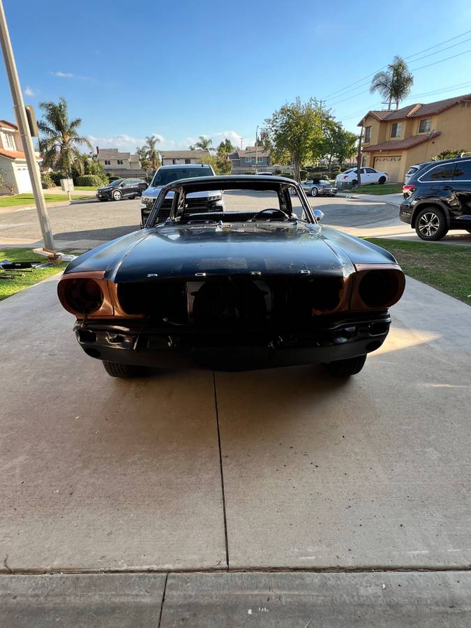 Ford-mustang-coupe-1965-black
