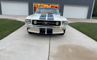 Ford-mustang-coupe-1967-white-1