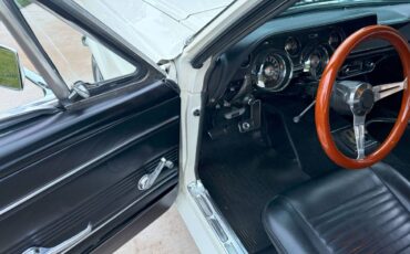 Ford-mustang-coupe-1967-white-14
